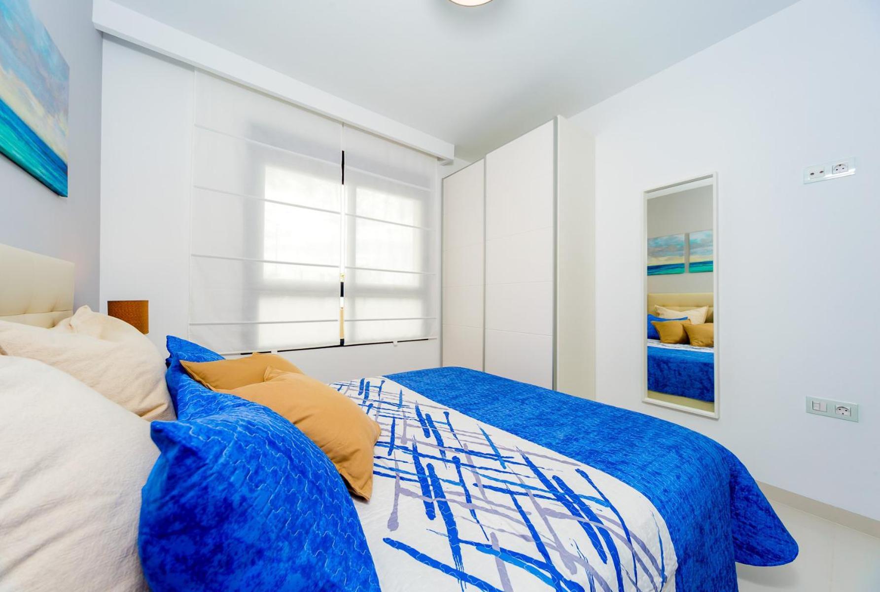 Luxurious 2 Bedroom Apartment Near The Beach Torre de la Horadada Phòng bức ảnh